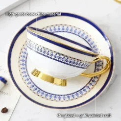 Marokkanisches Porzellan-Teeservice – Elegante Teekanne und Teetassen