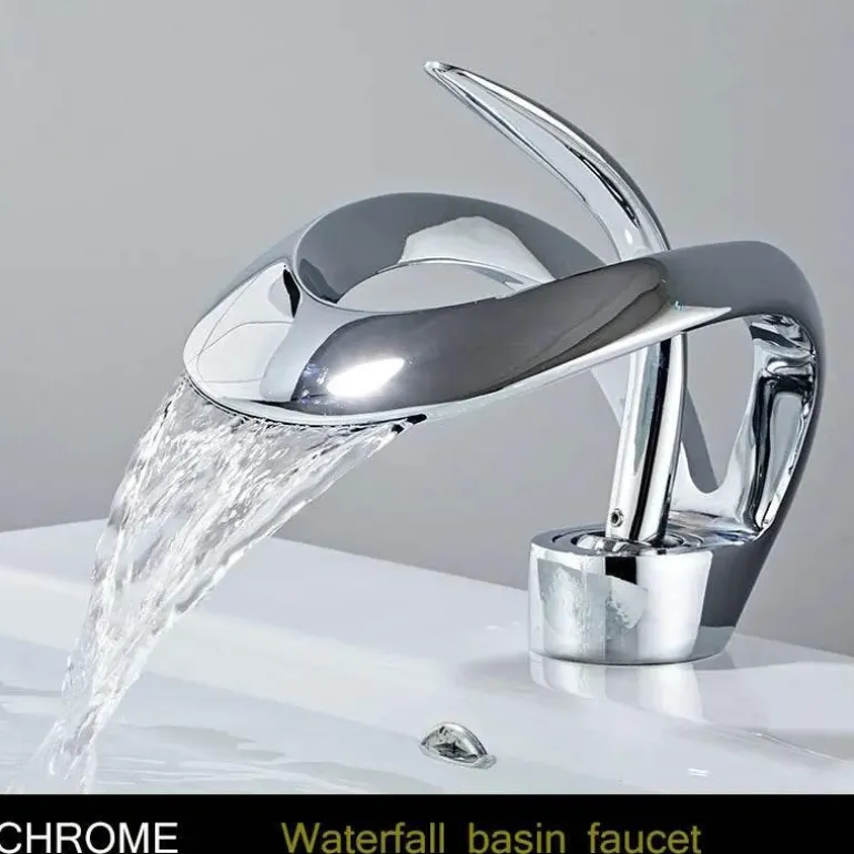 Messing-Wasserfall-Wasserhahn - Moderne Badezimmer-Küchenarmatur