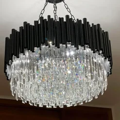 Midnight Glow Kronleuchter – Elegante Kristallleuchte