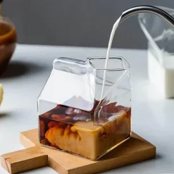 Milchkarton-Glasbecher – süß, transparent, 300 ml, für Saft, Kaffee, Tee