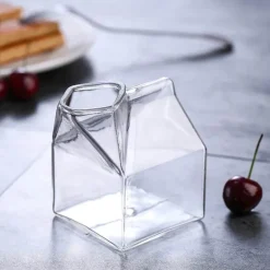 Milchkarton-Glasbecher – süß, transparent, 300 ml, für Saft, Kaffee, Tee