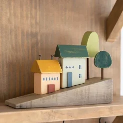 Miniatur-Dorf-Dekor – nordischer Akzent aus Holz für das hügelige Zuhause