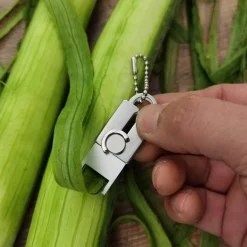 Mini-Gemüseschäler-Schlüsselanhänger – Küchenwerkzeug aus Edelstahl