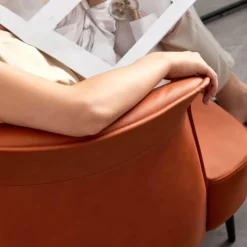 Mira Occasional Chair – Stilvoller Akzentstuhl für das Wohnzimmer