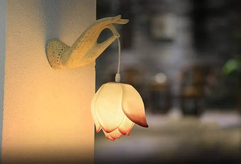 Modern Chinese Lotus Wall Lamp - Creative Decorative Lighting