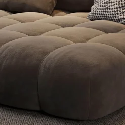 Modern Clelia Sofa - Stylish Couch for Contemporary Living