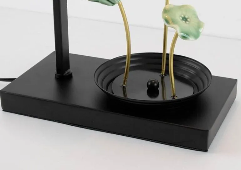 Moderne japanische Tischlampe – Stilvolles Wohndekor
