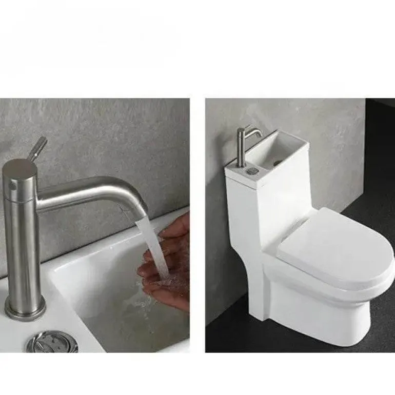 Moderne japanische Toilette mit Waschbecken – platzsparende Badezimmereinrichtung
