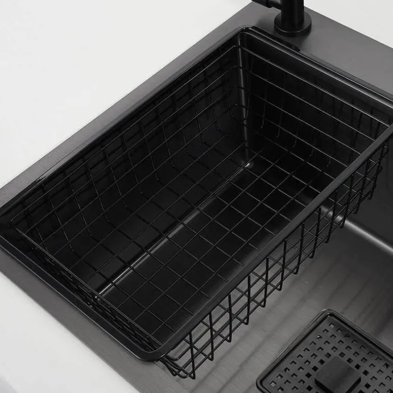 Moderne Küchenspüle aus Edelstahl – langlebiges und stilvolles Design