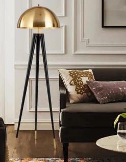 Moderne Stehlampe – Stilvolle Beleuchtung für die Inneneinrichtung