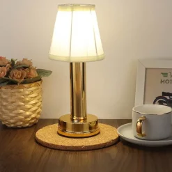 Moderne Stoff-Tischlampe – Stilvolles, sanftes Nachtlicht