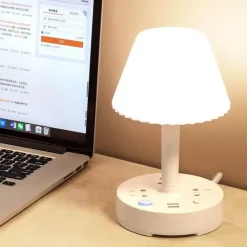 Moderne Telefonhalter-Augenschutz-Schreibtischlampe