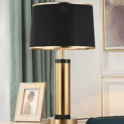 Moderne Tischlampe – Elegante Leuchte