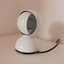 Moderne Tischleuchte - Stilvolles Candy Eclipse Design