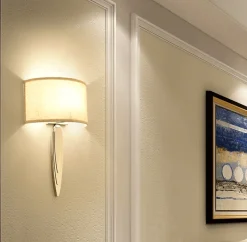 Moderne Wandleuchte - Dekorative Beleuchtungskörper