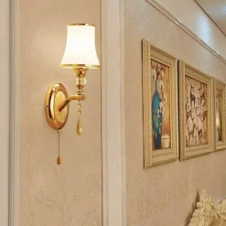 Moderne Wandleuchte - Zeitgenössische Beleuchtungsvorrichtung