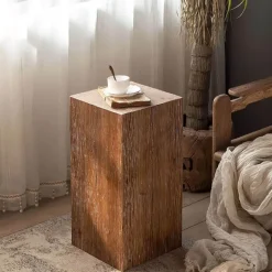 Moderner Beistelltisch – Akzenttisch für das Wohnzimmer