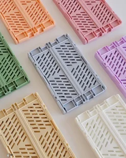 Moderner Beistelltisch aus Holz – Stilvolle Akzentmöbel