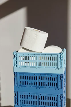 Moderner Beistelltisch aus Holz – Stilvolle Akzentmöbel