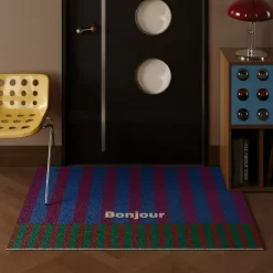 Moderner Beistelltisch aus Holz – Stilvolle Akzentmöbel