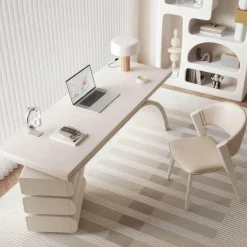 Moderner Büroschreibtisch – Schreibtisch mit Stauraum