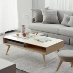 Moderner Couchtisch – Stilvolle Möbel im Century-Design