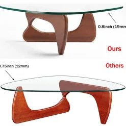 Moderner Couchtisch aus Glas – elegantes unregelmäßiges Design für das Wohnzimmer