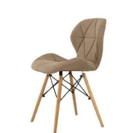 Moderner, einfacher, farbenfroher Heimstuhl