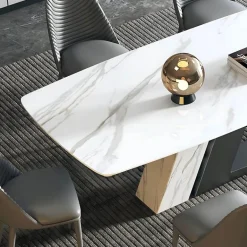 Moderner Marmor-Esstisch – elegantes rundes Design