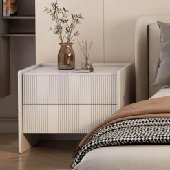 Moderner Nachttisch aus Schiefer – Stilvoller Nachttisch mit Schieferplatte