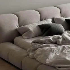 Modernes Abel-Bett – Stilvolle Schlafzimmermöbel