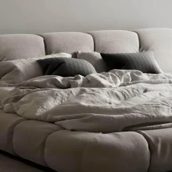 Modernes Abel-Bett – Stilvolle Schlafzimmermöbel