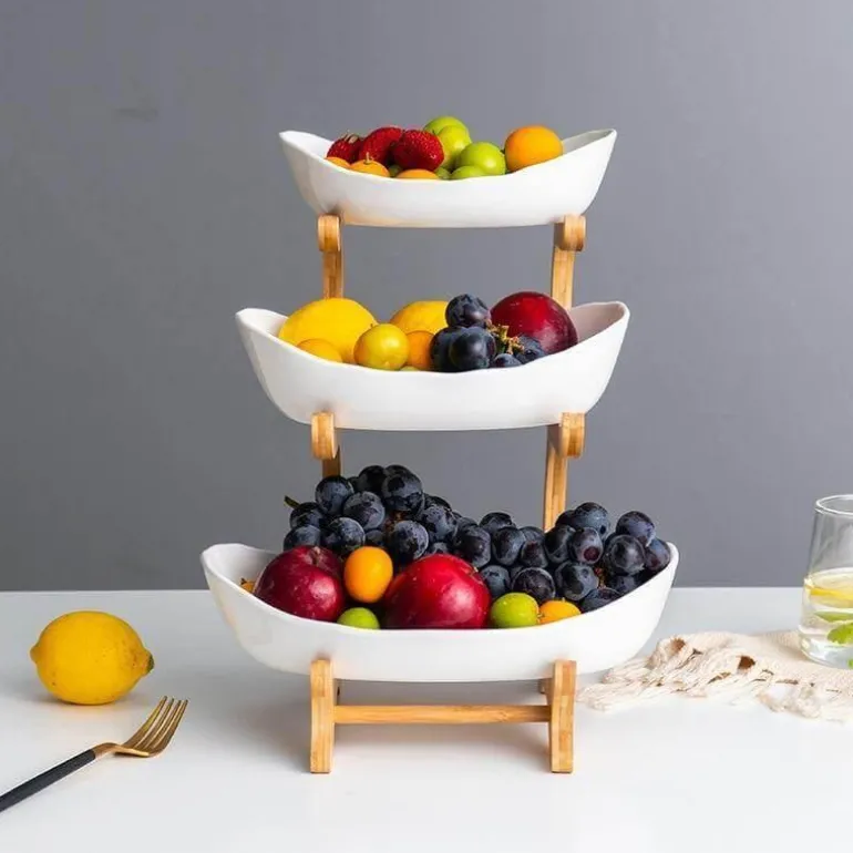 Modernes mehrschichtiges Obst-Snack-Tellerregal – elegante Servierpräsentation