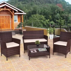 Modernes Rattan-Terrassenmöbel-Set – 4-teilig, Korbsofa, Couchtisch mit Kissen
