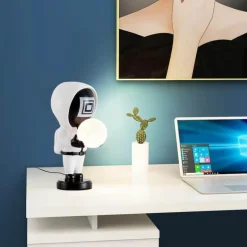 Mond-Schreibtischlampe – Kreatives Nachtlicht für die Inneneinrichtung