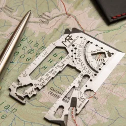 MRF Universal 30 - Vielseitiger Performance-Reifen