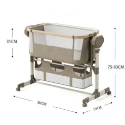 Multifunktionales Babybett mit intelligenter Fernbedienung am Bett