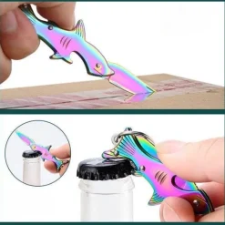 Multifunktionales Hai-Schlüsselanhängermesser - Zahnstocherwerkzeug