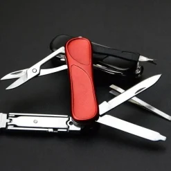 Multitool-Schlüsselanhänger – 10-in-1-EDC-Werkzeug aus Edelstahl