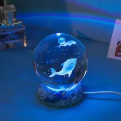 Nachtlicht mit Kristallkugel zum Thema Ozean - Dekorative Lampe der Unterwasserwelt