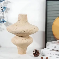 Natürliche Travertinvase – Elegantes Steindekor