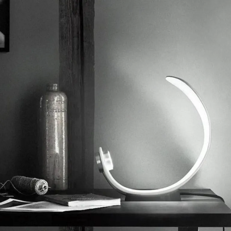 Nordic LED Curl Tischlampe - Moderne Wohnraumbeleuchtung