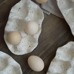NORDIC RESIN EGG STORAGE TRAY - Stilvoller Eier-Organizer