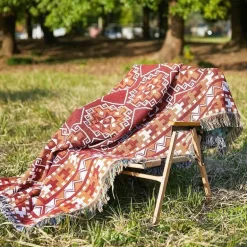 Nordische Überwurfdecke - Gemütliches Bohemian-Sofa und Picknickmatte