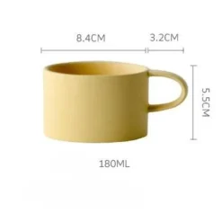 Nordische matte Kaffeetassen – elegantes, farbenfrohes Design