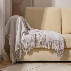 Nordische Strickdecke – Sofadekor aus weicher Wollmischung