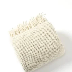 Nordische Strickdecke – Sofadekor aus weicher Wollmischung