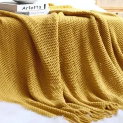 Nordische Strickdecke – Sofadekor aus weicher Wollmischung