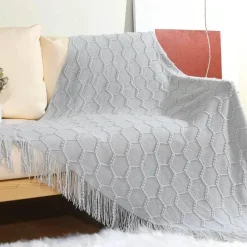 Nordische Strickdecke – weiche, warme Sofa-Tagesdecke