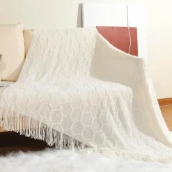 Nordische Strickdecke – weiche, warme Sofa-Tagesdecke